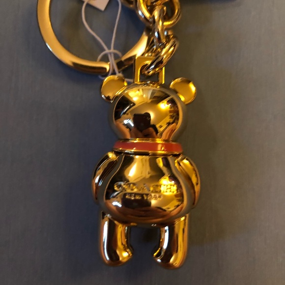 SOLD Authentic Coach Gold Bear Keychain - Picture 4 of 5